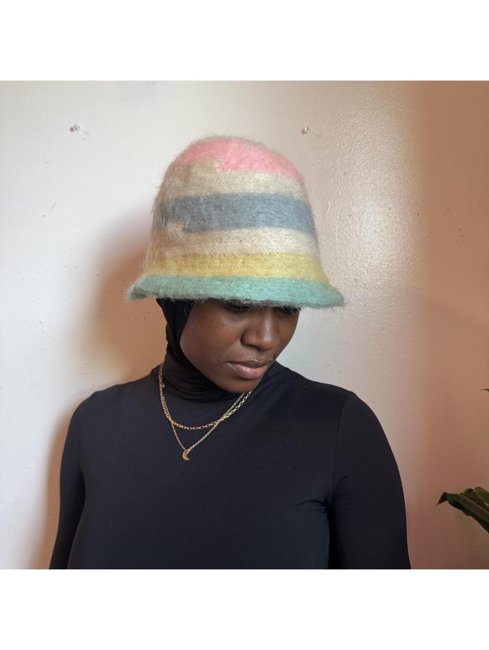 90s Italian Pastel Rainbow Striped Mohair Wool Bucket Hat 24"
